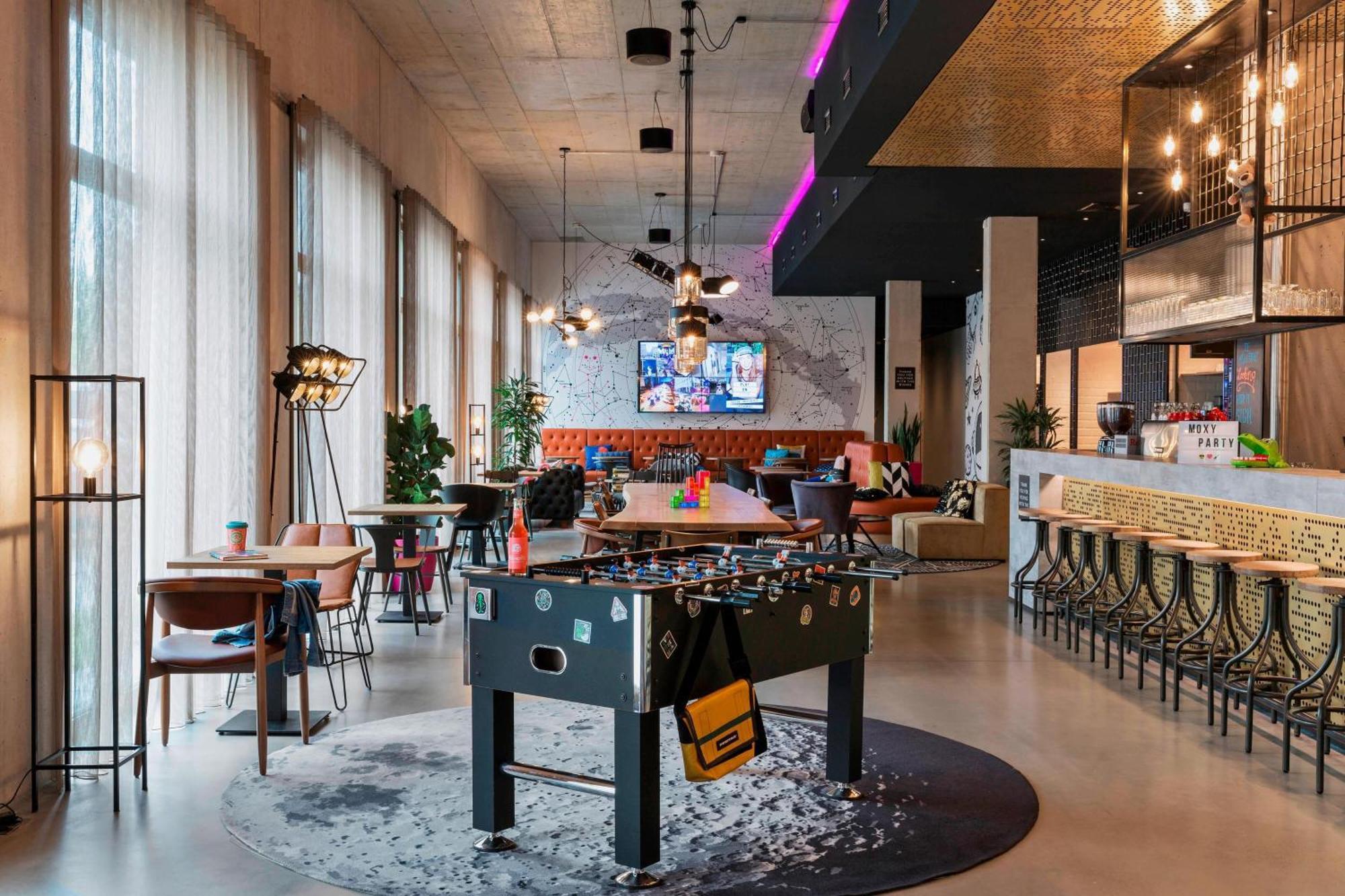 Moxy Darmstadt Luaran gambar
